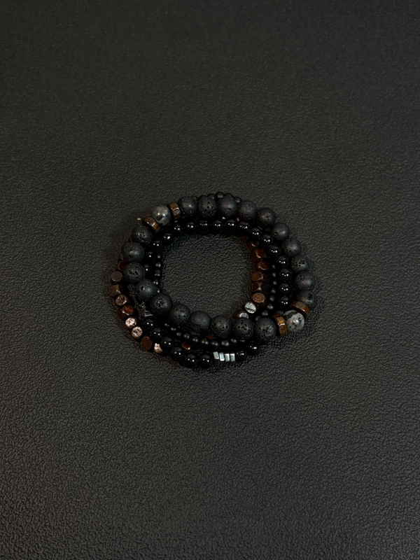 【Buy One Get Four】Vintage Original Volcanic Stone Layered Beaded Bracelet, Niche High-End Accessory