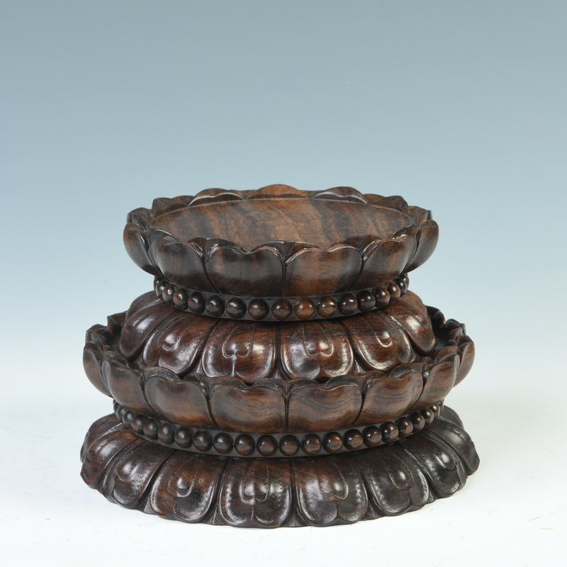 Solid wood ebony wood carving handicraft of Buddha base rounded bodhisattva guanyin lotus extensions to the base of wood