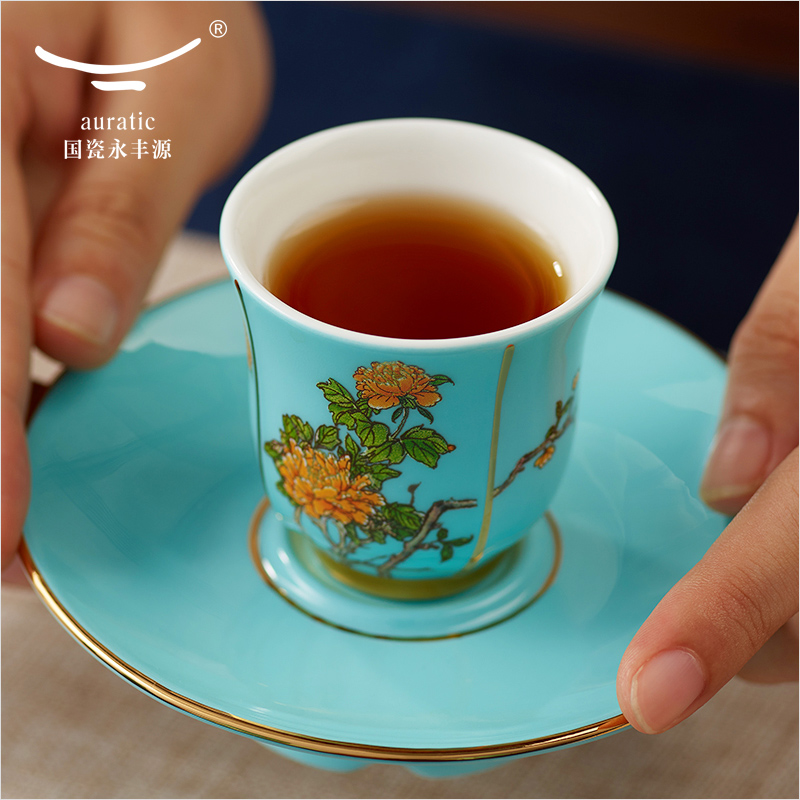 The porcelain Mrs Yongfeng source 15 head ceramic with zen tea saucer Chinese kung fu tea set gift box