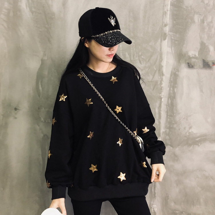 South Korea 2020 autumn and winter new loose, thin-collar casual star bright flakes embroidered bingbing black cotton T