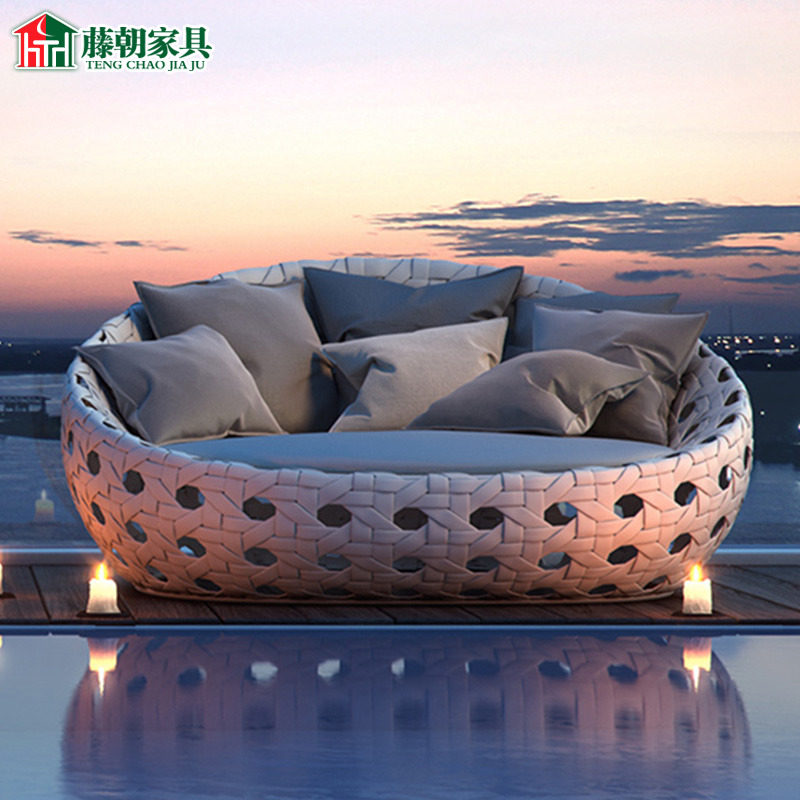 Rattan Nordic Outdoor Lying Bed Rattan Chair Holiday Village Pool Villa Terrace Sloth Leisure Creative Vines Chiche Sofa Bed