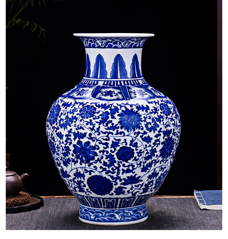 Jingdezhen ceramics blue and white tie up lotus flower dragon vase large antique Chinese style home sitting room adornment is placed