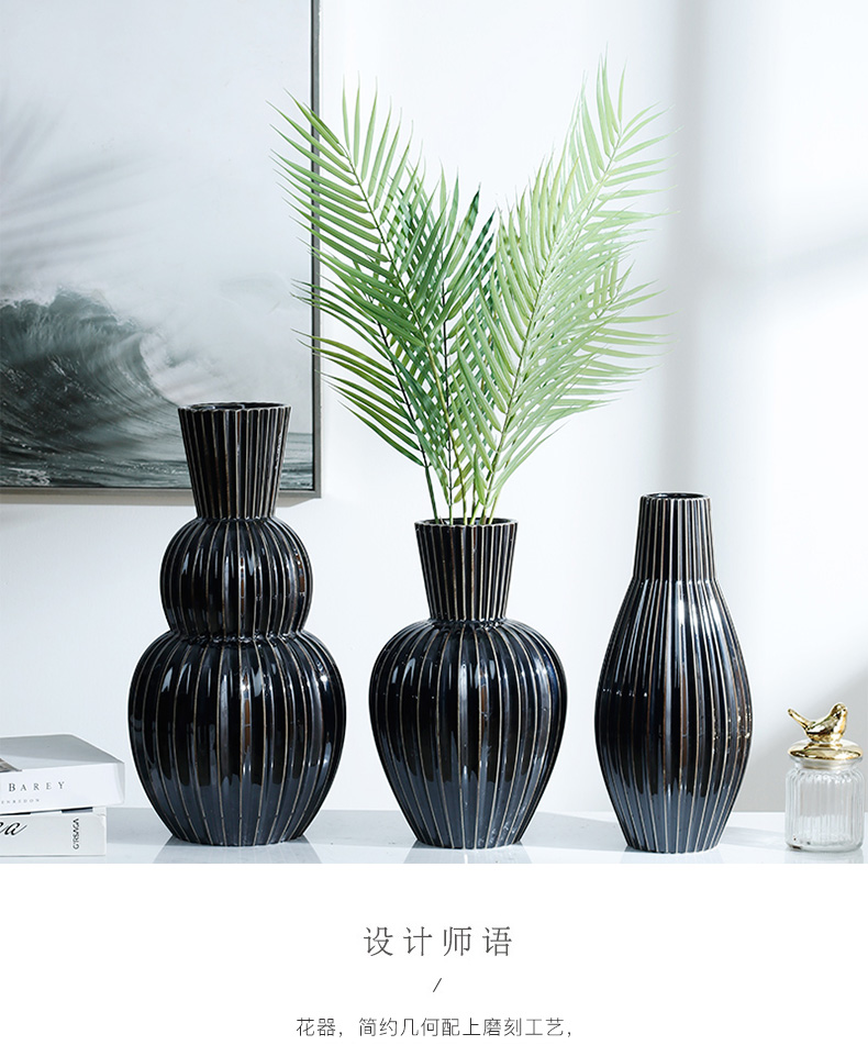 Creative light key-2 luxury black stripe convergent ceramic table model soft adornment simulation vase floral floral outraged