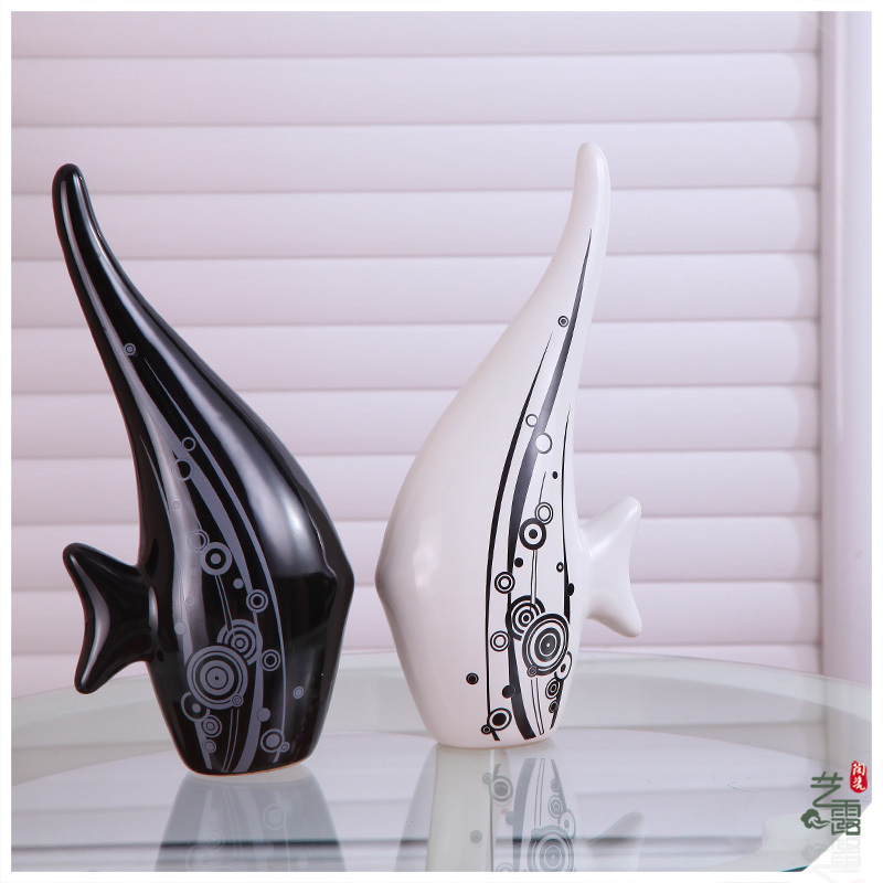 Lovers kiss fish household adornment fashion ceramic crafts furnishings move furnishing articles