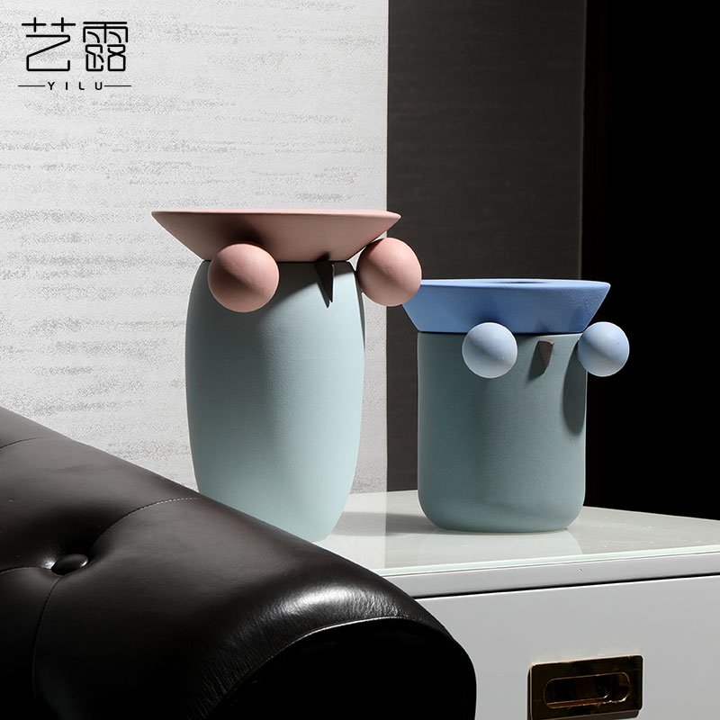 The owl flower implement morandi Scandinavian minimalist geometric color ceramic vase household ins between example soft furnishing articles