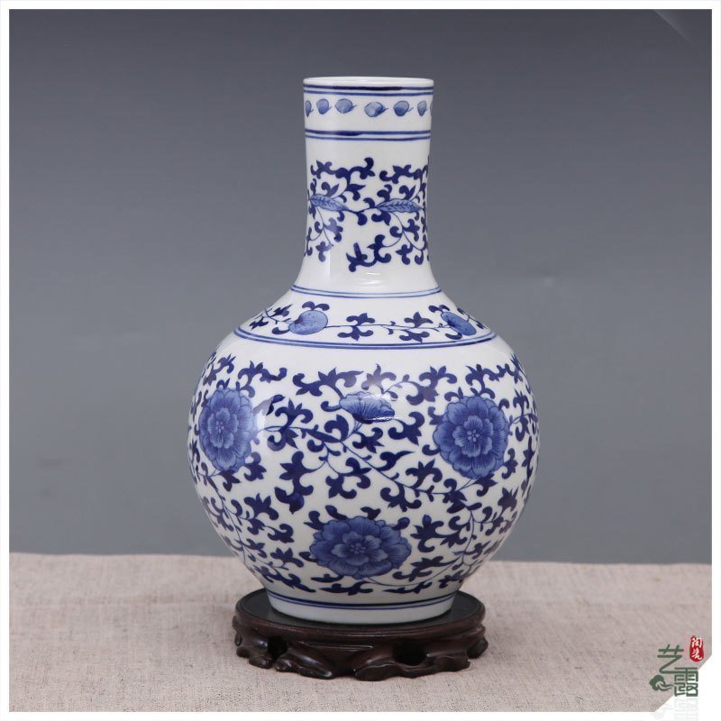 Jingdezhen ceramics antique blue and white porcelain vase modern home sitting room adornment handicraft furnishing articles