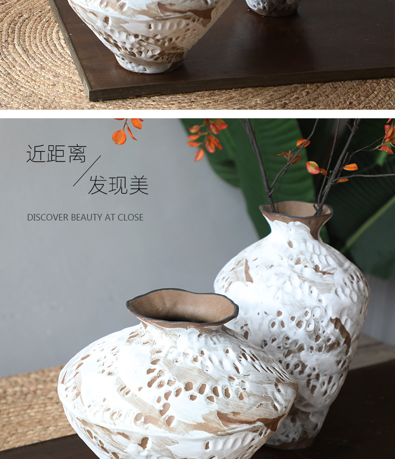 Coarse ceramic vase bearing arrangements with Japanese style restoring ancient ways home stay hotel wabi-sabi penury, zen wind POTS furnishing articles