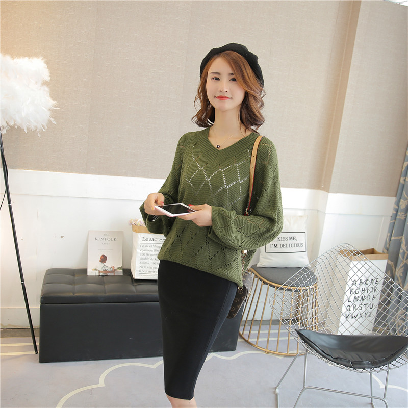 Áo len cổ chữ V cổ lọ xuân hè thu đông mới ren nữ openwork dài tay phiên bản Hàn Quốc của áo len mỏng hoang dã áo len cổ lọ form rộng