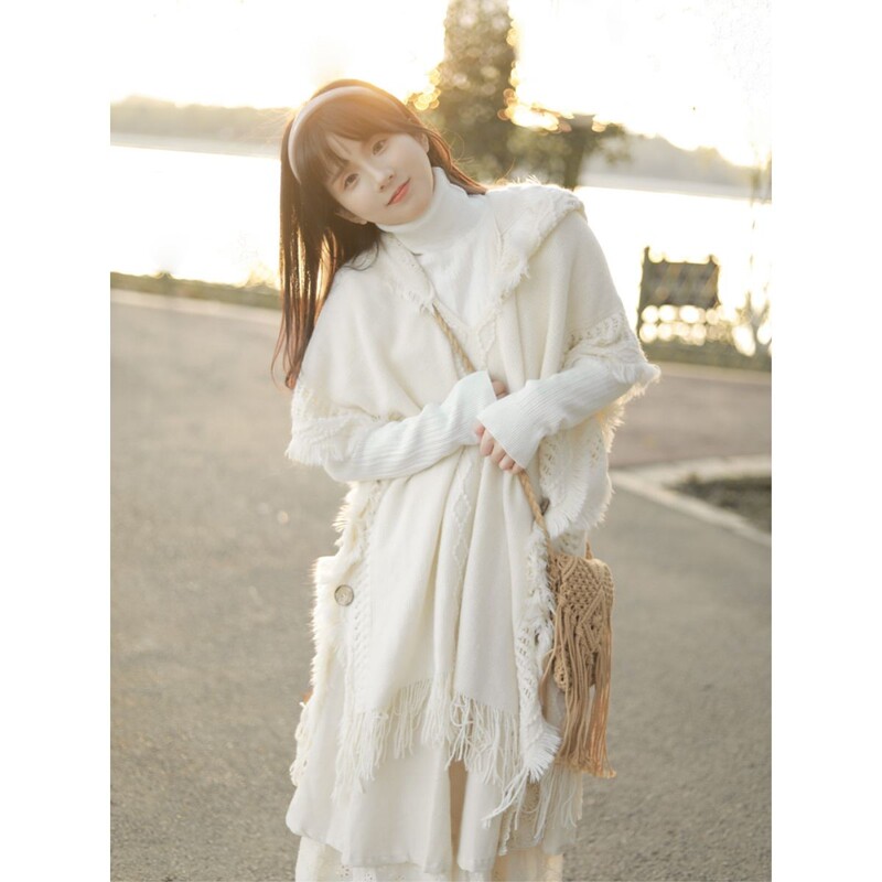 Forest-Style Shawl, Bohemian Tassel Sweater, Knitted Top, Xinjiang Grassland Travel Cape, Hooded Scarf, Versatile for Women