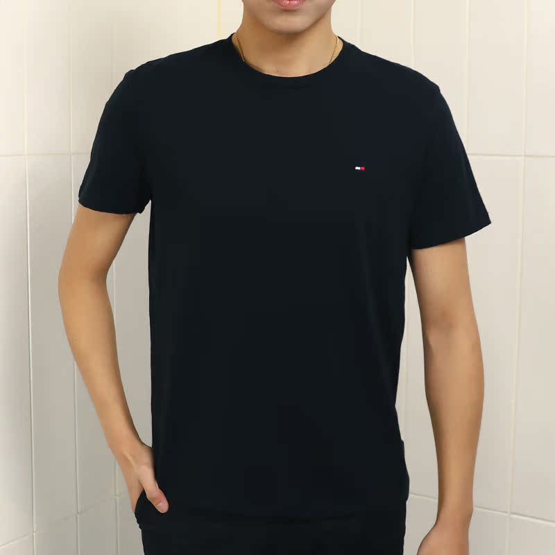 футболка с воротником мужская. футболка без воротника мужская. футболка кельвин кляйн мужская с воротником. футболка кальвин кляйн воротником. самая дешманская мужская футболка с воротничком поло.