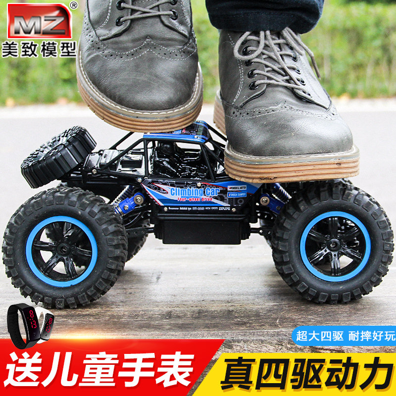 Oversized remote control off-road vehicle high-speed four-wheel drive rc climbing racing gesture charging electric children's toy car boy