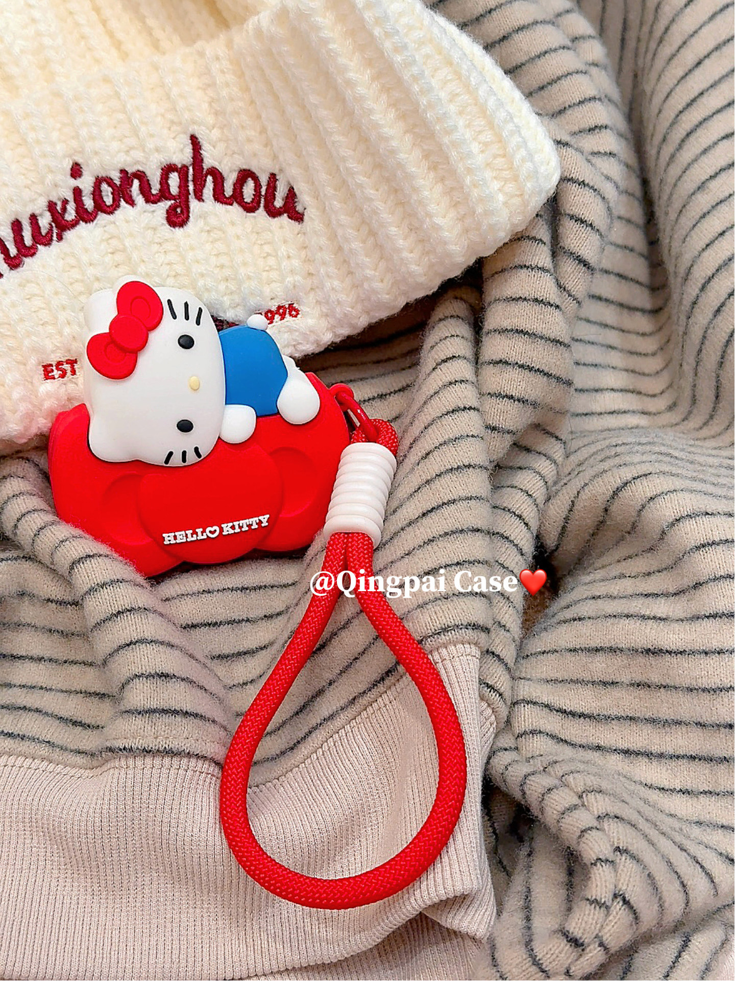 Lightweight Silicone Red Bow Cat Lanyard Suitable for Airpodspro3/2 Earphone Protective Case Airpods4 New Apple Third Generation Protective Case Earphone Shell Wireless Bluetooth Protective Case