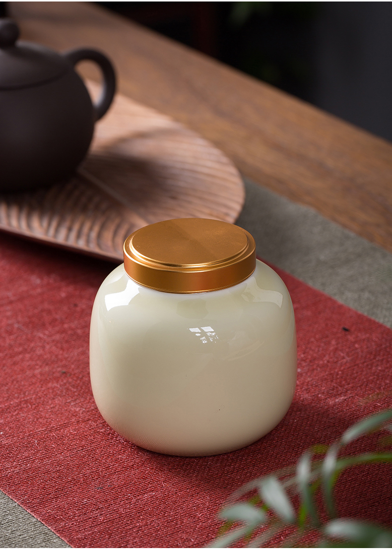 Chang ceramic crown small caddy fixings mini portable portable travel tea warehouse storage tank aluminum alloy seal tea caddy fixings