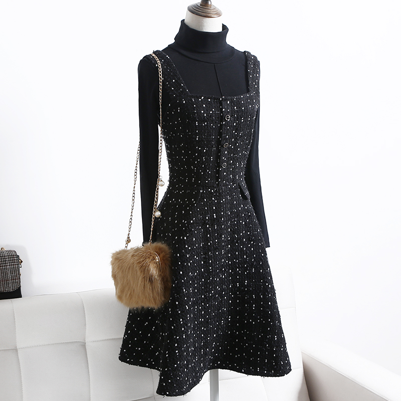 Famous Yuan Hug Bag Foreign Dress Lady Autumn Winter Method Herben Small Black Skirt Two-piece Suit Small Scent Wind Harness Vest Dress