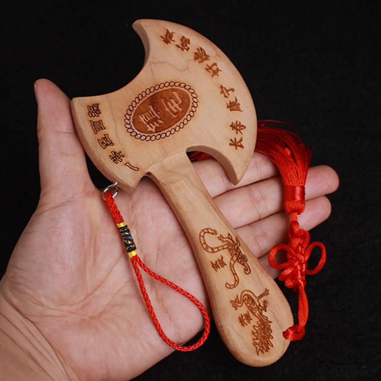 Peach wood axe pendant axe all-in-one unpainted log pendant town house baby marriage sitting Fu wood carving moving housewarming