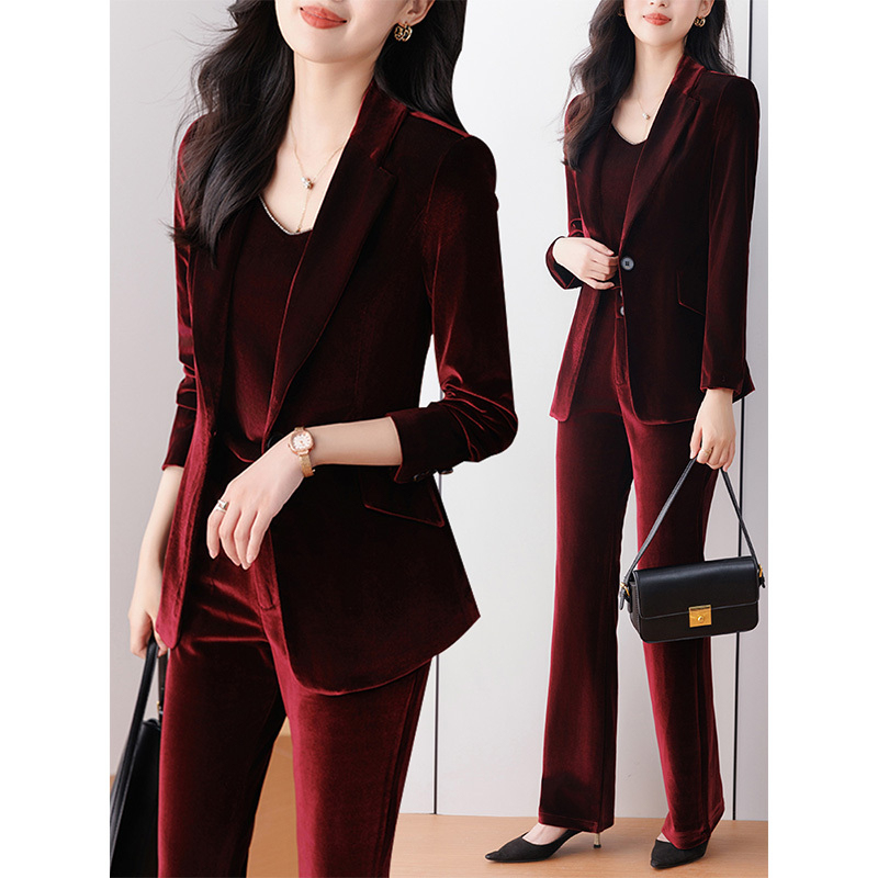Red Velvet Suit Set for Women, Autumn and Winter, High-End Formal Wear for Presenters, Professional Elegant Goddess Style Suit Jacket