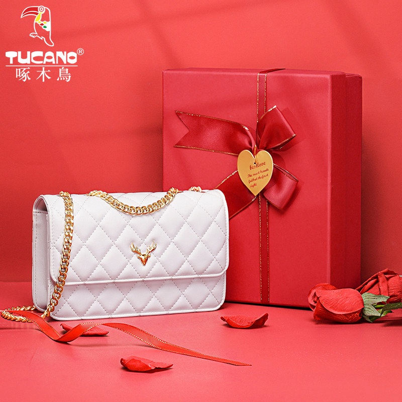 Wedding birthday gift female gift for newlywed bride practical best friend Senior sense girl engagement gift wedding