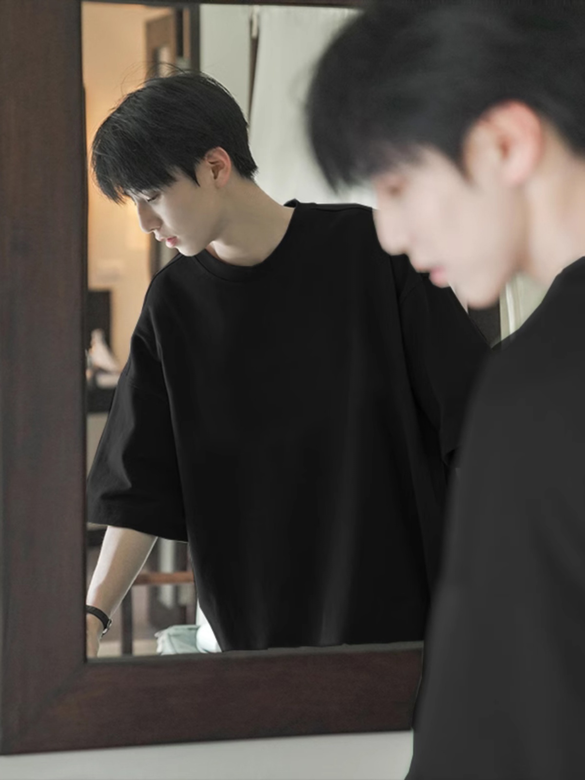 <!--美式正肩重磅t恤男生盐系穿搭ootd短袖三本针纯棉七分袖夏季体恤-->