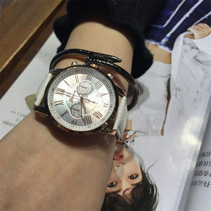 新款手表女学生韩版简约 防水夜光糖果色果冻