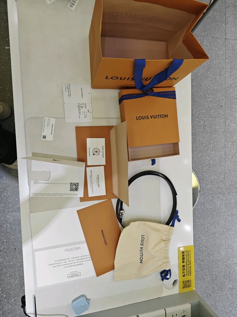 二奢正品联盟店的LOGO