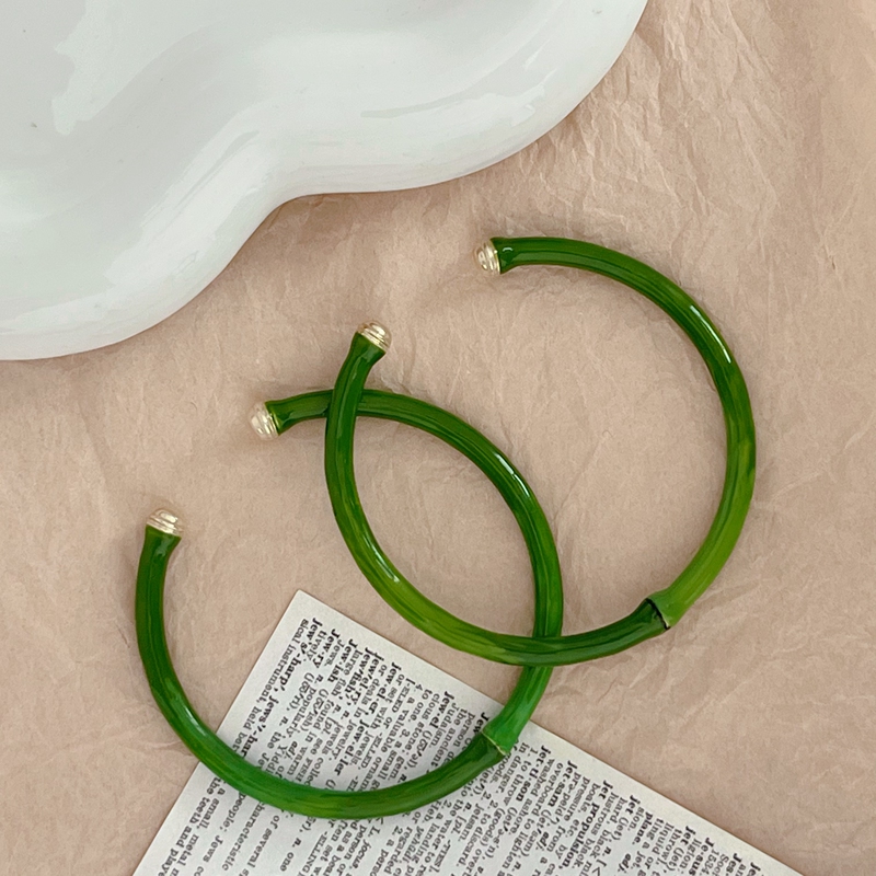 2024 New Pair of Summer Bamboo Open Bracelets, New Chinese Style Bamboo Leaf Green Versatile Bracelets That Make Your Skin Look Fairer