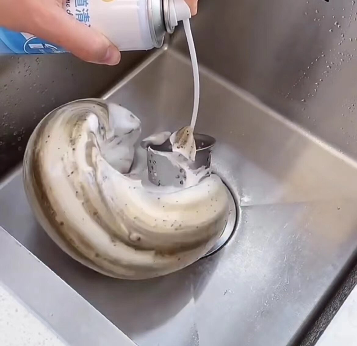 Kitchen waste processor cleaner kitchen sink pulverizer to deodorize deodorant antibacterial dredge cleaning bubbles