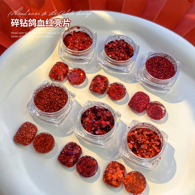2025 New Red Large Sequins Internet-Famous Dazzling New Year Nail Art Decorations Magic Mirror Powder Glitter Nail Decorations