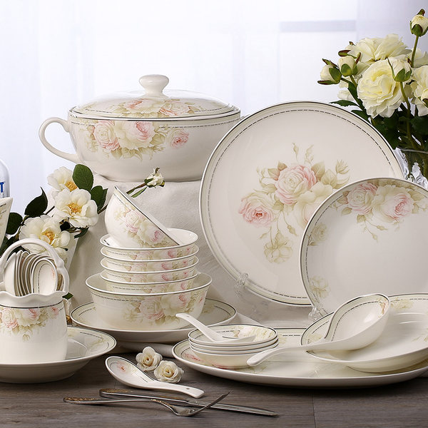 斐伦特 景德镇 中式56头创意简约骨瓷餐具套装 优惠券折后￥575包邮（￥695-120）