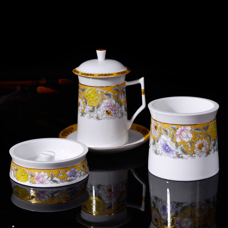 Porcelain Bojing Jingdezhen Ceramic cigarette ashtray pen holder tea cup with lid office creative gift set flowers open rich and expensive