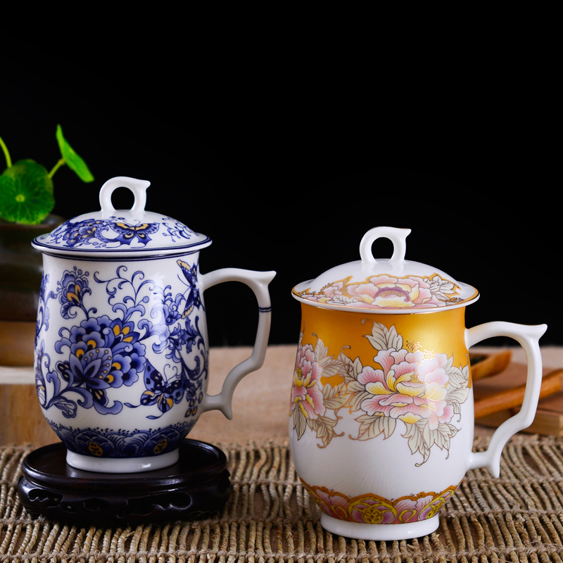 Ipads China porcelain, jingdezhen ceramic cup cup ruixiang monolayer cups with cover creative gift box package of blue and white porcelain post