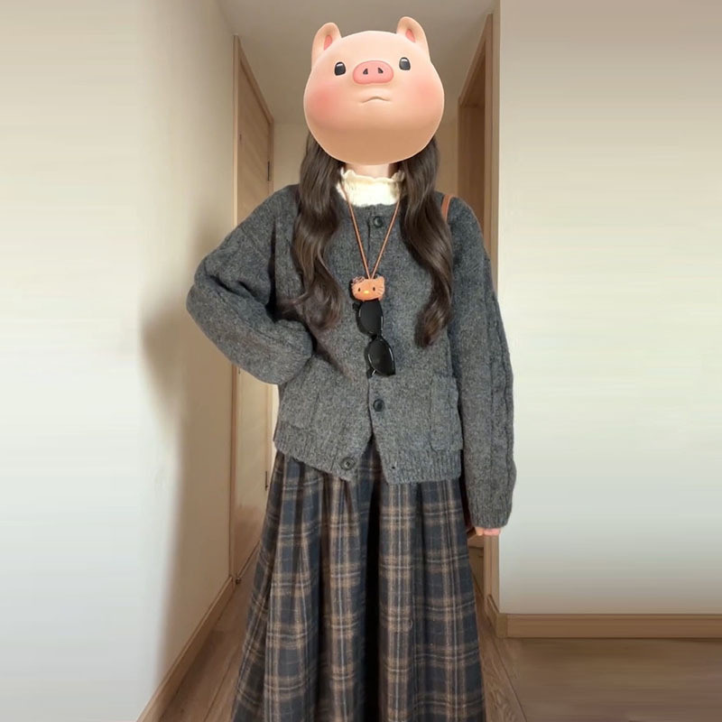 为什么女款冬装外套要注重保暖与时尚兼顾呢?-外套-淘宝百科网