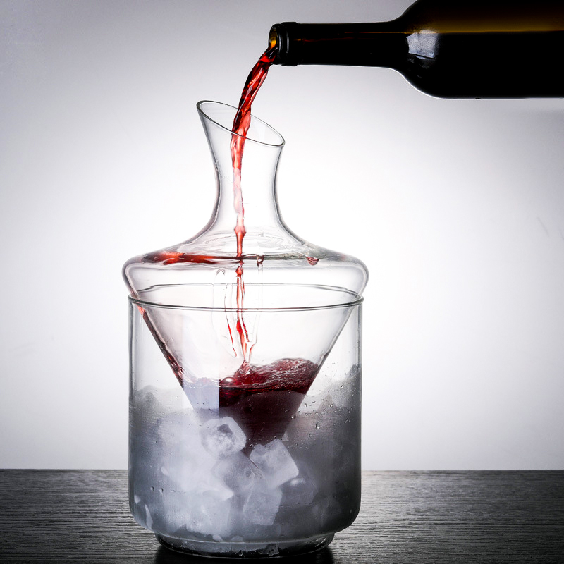 Creative ice wine red wine decanter chiller household tumbler red wine fast rotating characteristic sub-jug