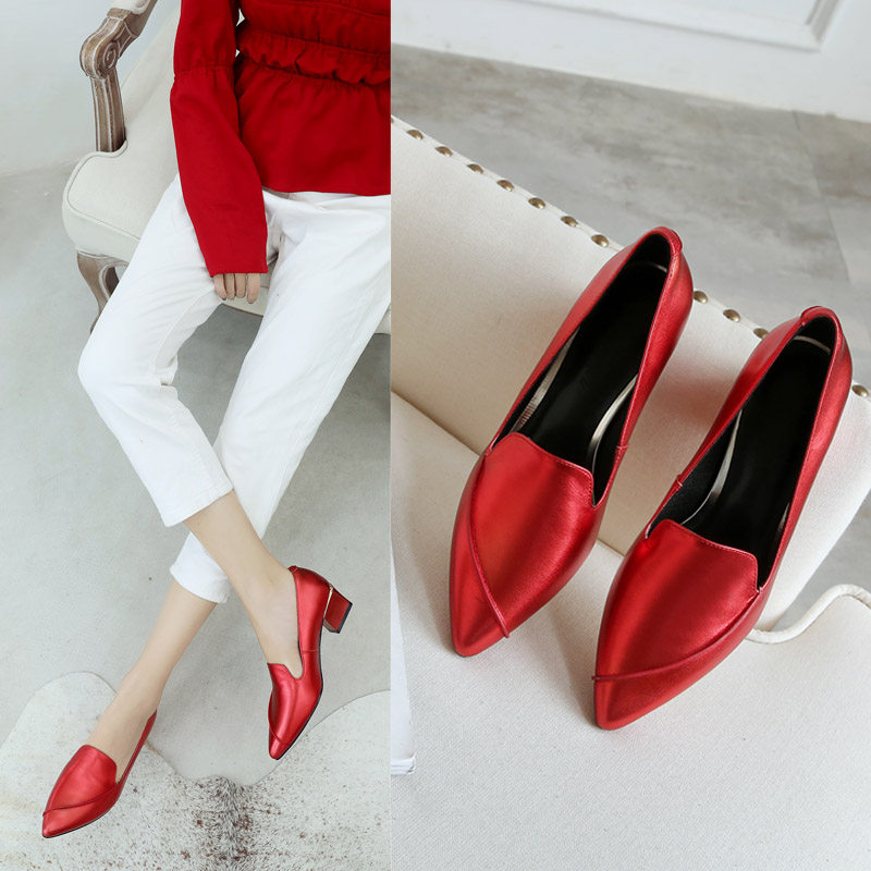 Spring and autumn new tip leather English wind small leather shoes red heels black heels black heels lady ladys