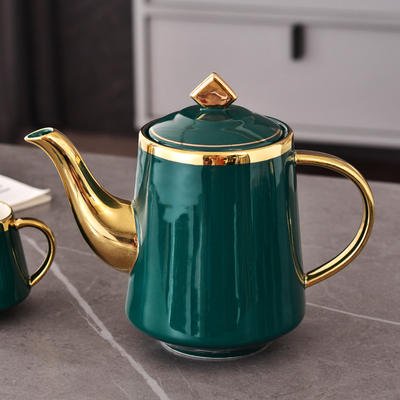 Nordic mini luxury coffee cup and saucer set, ceramic mini exquisite afternoon tea set, boiling water makes the northern structure return wild geese