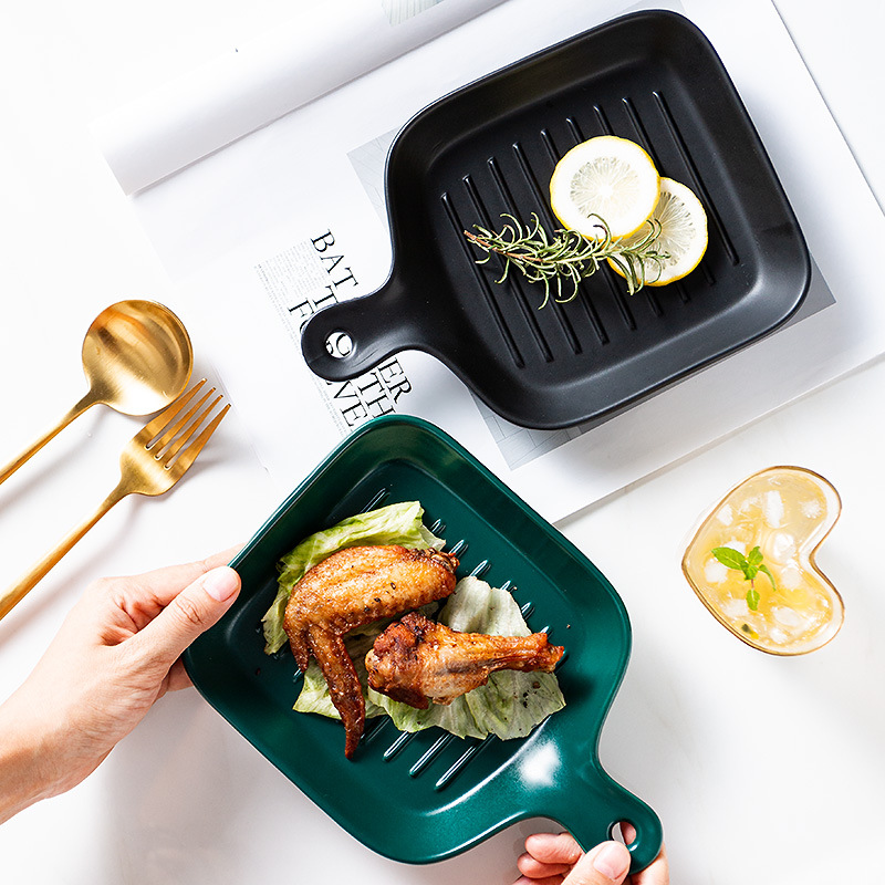 By the valley of the Nordic life ceramic western disc plate press of the hand handle baking dish dish tray is creative home