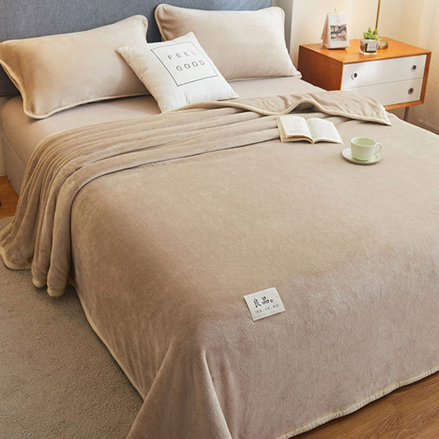 ຜ້າຫົ່ມຜ້າຫົ່ມ້ໍານົມສາມຊິ້ນຊຸດລະດູຫນາວຫນາ flannel coral fleece blanket office nap blanket sofa cover blanket