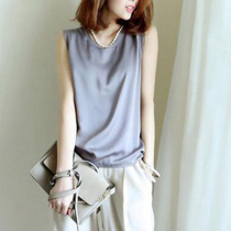 2021 new inner hitch harness vest women beating bottom outside wearing loose satin suit Silk short blouses summer