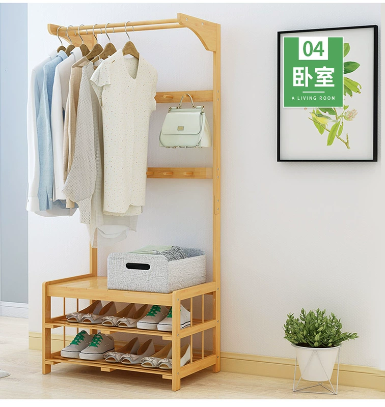 Cửa thay giày giày giá treo móc áo đơn giản sàn phòng ngủ đa chức năng móc áo tre đơn giản hiện đại kệ - Kệ