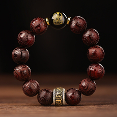 сандаловое дерево 高端天然印度小叶紫檀手串男款本命年手链女檀香木质佛珠盘玩念珠