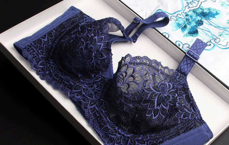 Ensemble intime en  dentelle - Ref 3150268 Image 13