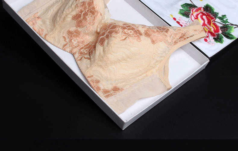 Ensemble intime en  dentelle - Ref 3150384 Image 14