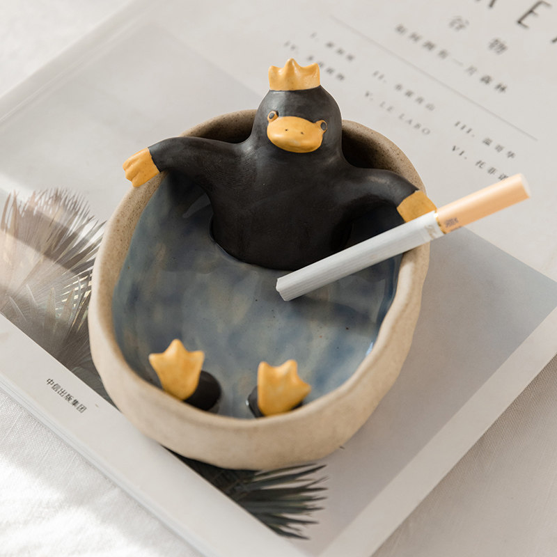 Home Cartoon Cat Smoking Ashtray Cute Creativity Ceramic Large Smoke Cylinder Personality Trend On-board Living-room Containing Multifunction