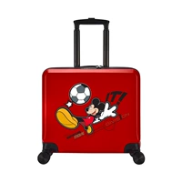 Футбольный подросток-красный