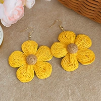 Желтая соломка преувеличенный крючок для ушей цветочного уха