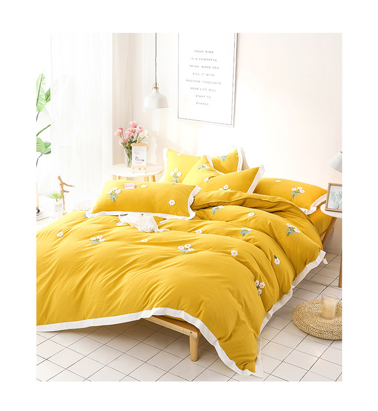 Giường bốn bé gái dễ thương màu đỏ hồng công chúa phong cách nhỏ bộ đồ giường tươi mới gói ký túc xá sinh viên - Bộ đồ giường bốn mảnh chăn ga gối đệm cưới