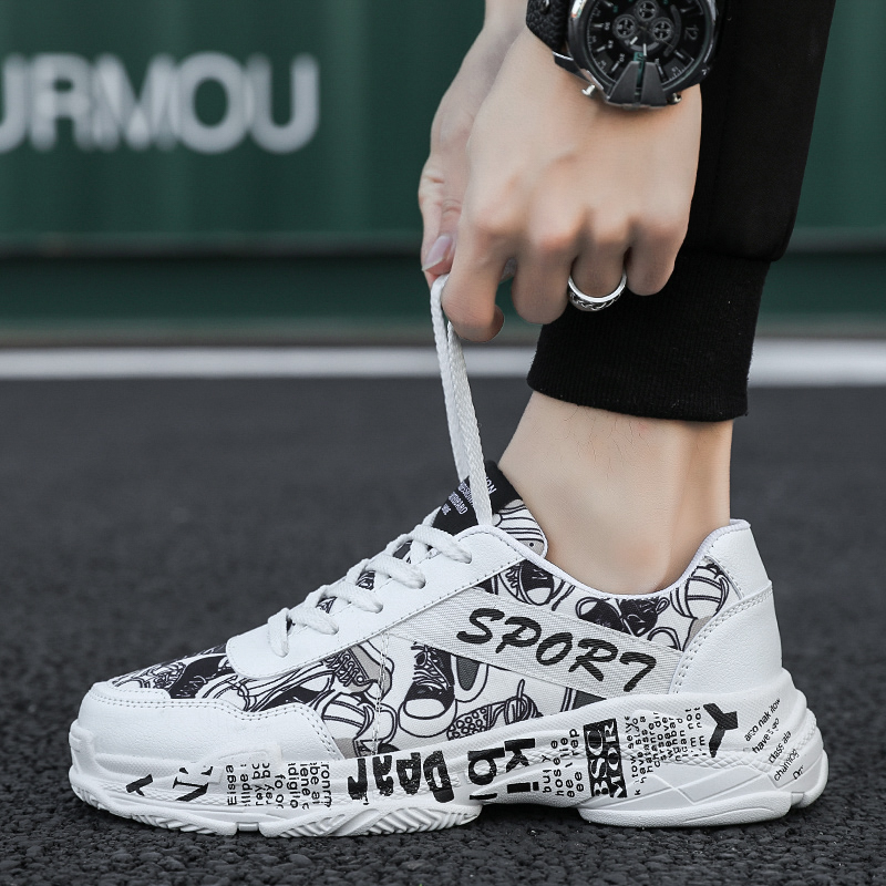 Men's shoes 2022 new summer breathable 100 hitch hiking board shoes Korean version sports casual old daddy ins nets red tides shoes