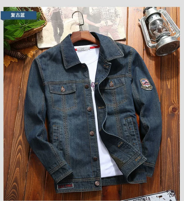 Xe jeep che chắn mùa xuân và mùa thu denim nam mới Hàn Quốc retro phong cách cổng đen quần áo đẹp trai hợp thời trang áo khoác lỏng - Cực lớn