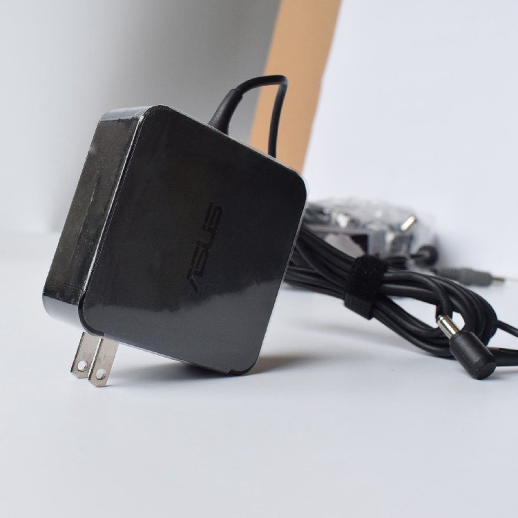ASUS Notebook X550C y581L W519L Computer Charger 19V3 42A Power Adapter Line 65W