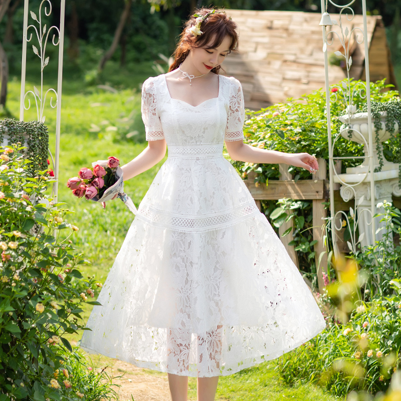 2025 Summer New Lace Dress Korean Style Slim Fit White Super Fairy-Like Elegant Forest Style French Mid-Length Dress
