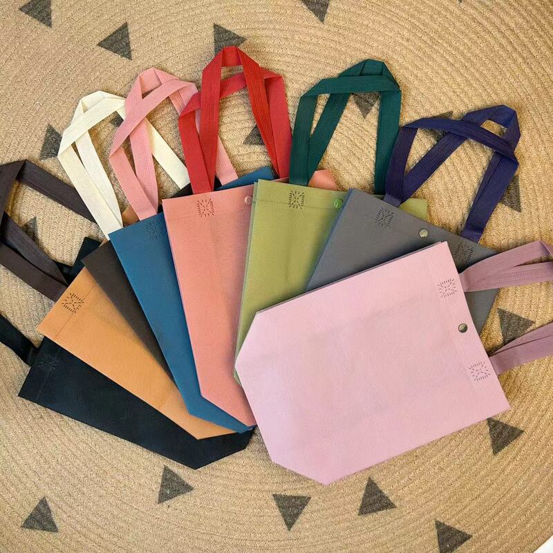 Non-Woven Fabric Buttoned Tote Bag, Eco-Friendly Shopping Bag, Clothing Store Snap-Button Gift Bag, Women's Clothing Packaging Bag with Printing